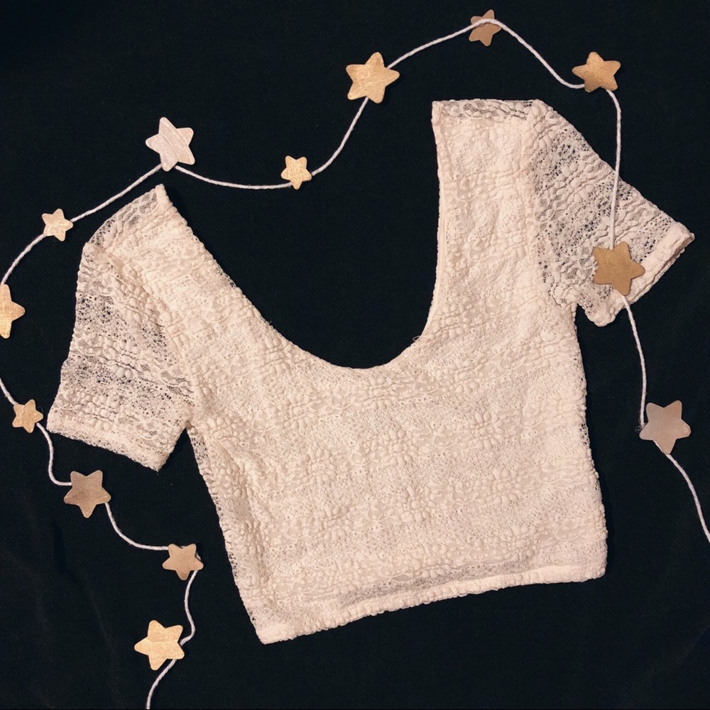 lace crop top